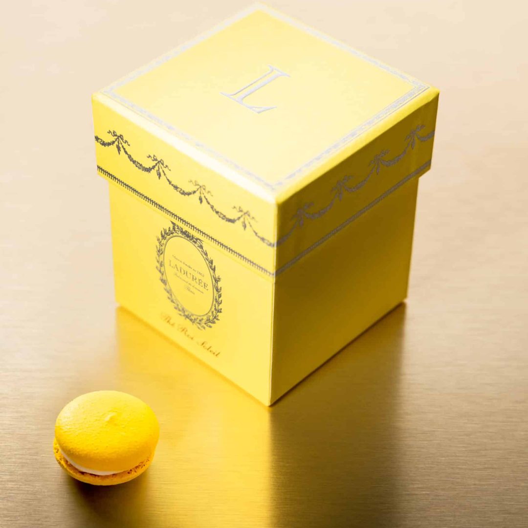 coffret packaging confiserie luxe sur-mesure Ladurée | vue détail