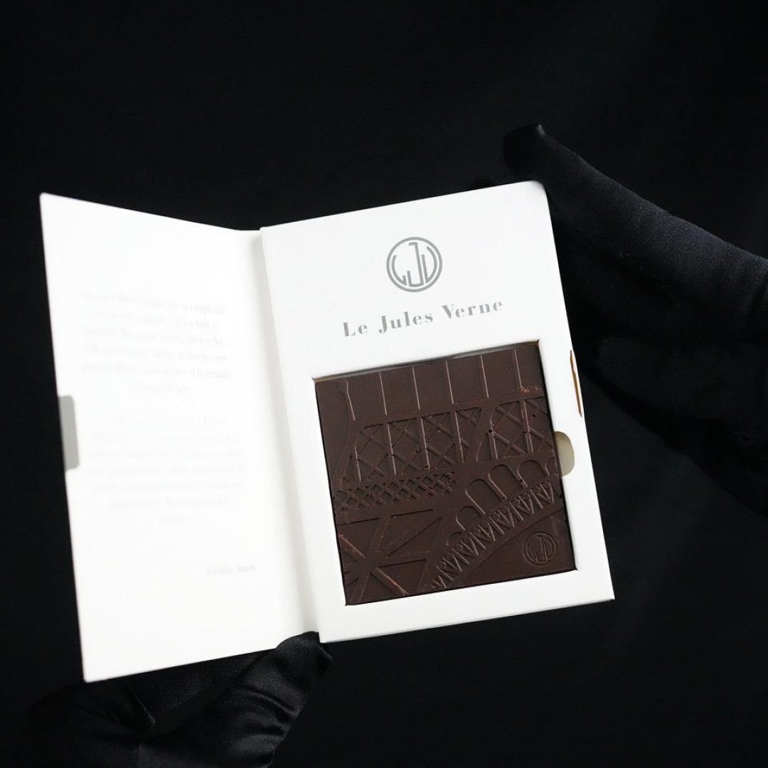 le-jules-verne-coffret-chocolat-01